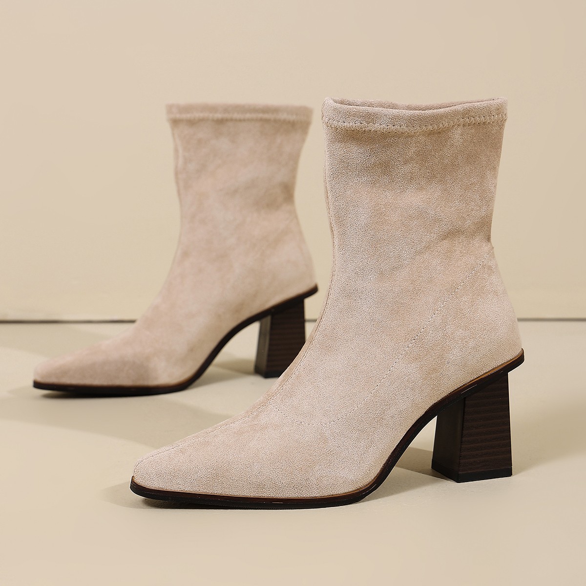 Vintage Fashion In 2026 - Vintage Women Ankle Boots 2026 Fashion
