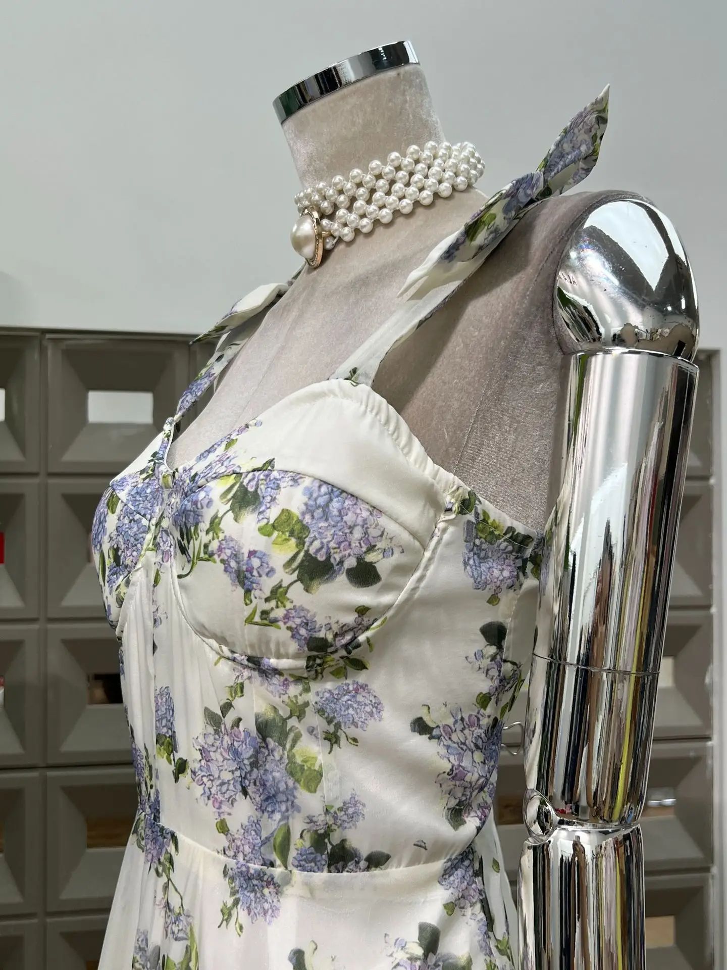 Women's Elegant Print Slim Fit - Vintage Fashion Collection のレビューと価格