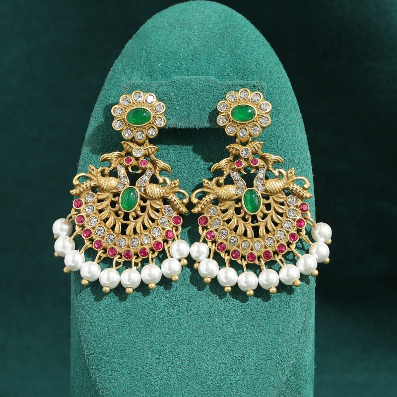 Vintage Emerald Pearl Tassel E - Vintage Fashion Jewelry Brands のレビューと価格