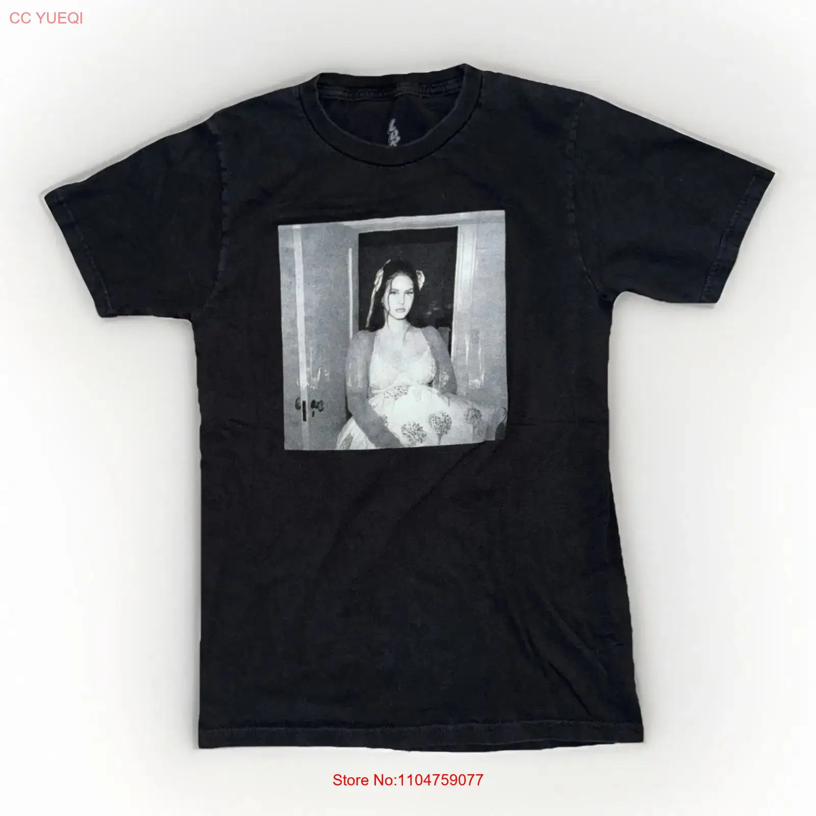 Lana Del Rey Photograph T Shir - Vintage Fashion Photographers のレビューと価格