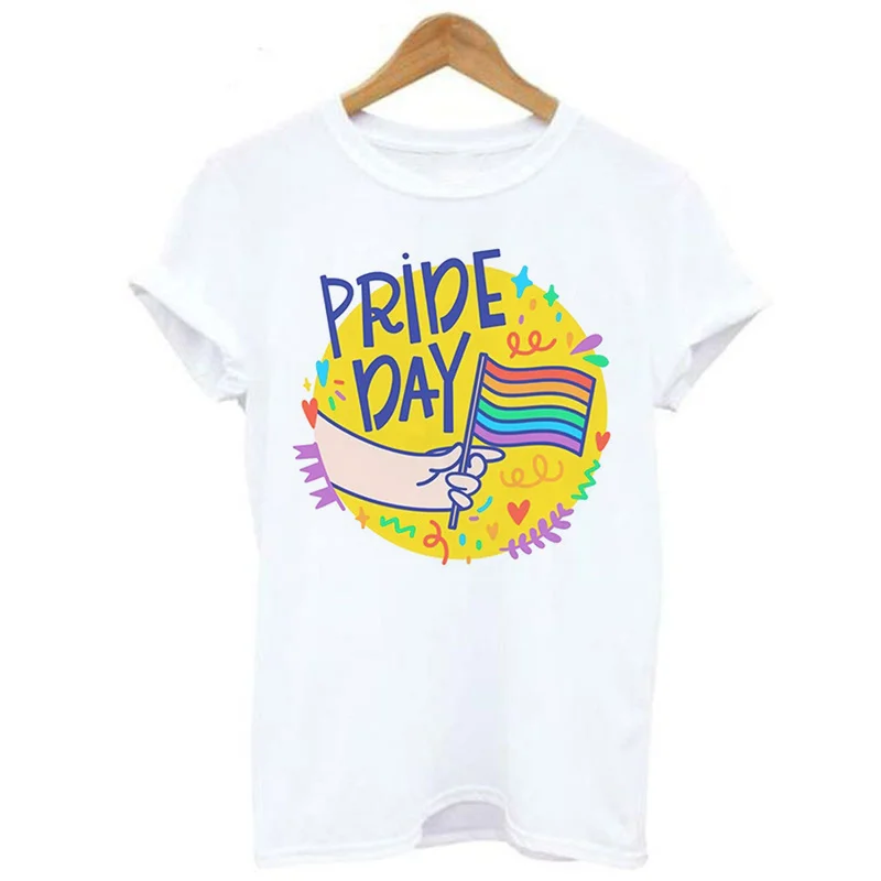 LGBT Aesthetic Women's T-shirt - Vintage Fashion Vogue のレビューと価格