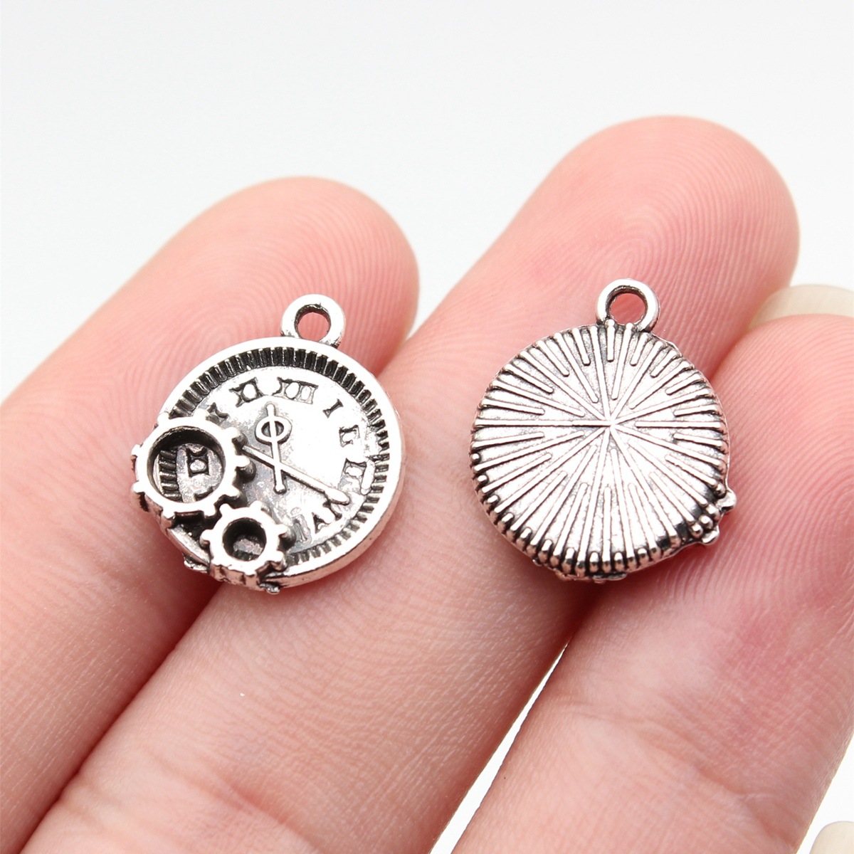 WYSIWYG 10pcs 16x14mm 2 Colors - Vintage Fashion Jewelry のレビューと価格