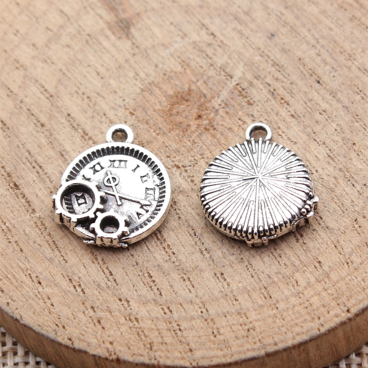 WYSIWYG 10pcs 16x14mm 2 Colors - Vintage Fashion Jewelry のレビューと価格
