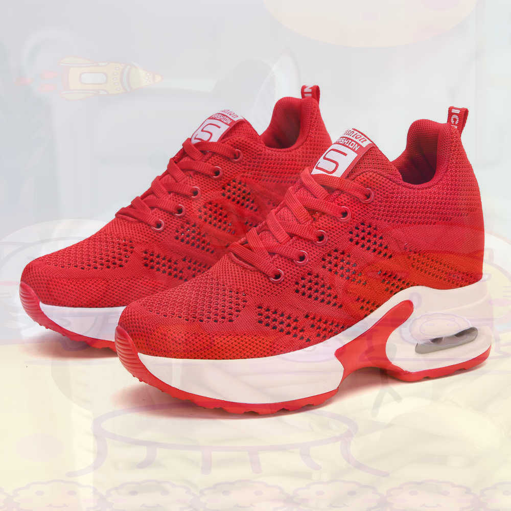 Red Size 36 Shoes Woman Tennis - Vintage Fashion Collection のレビューと価格