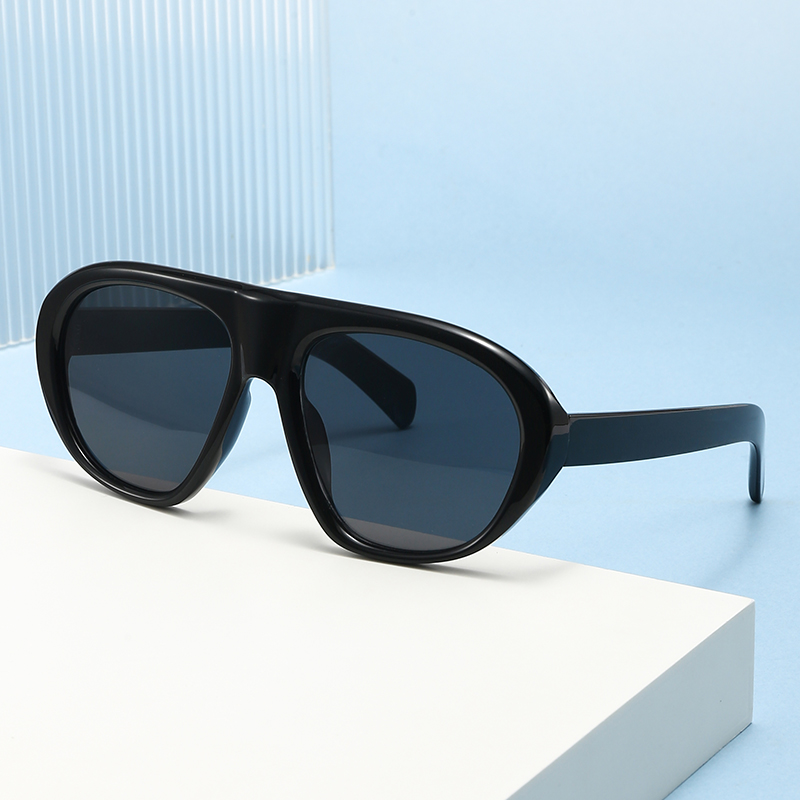 New Oversized Pilot Sunglasses - Vintage Fashion Luxury のレビューと価格
