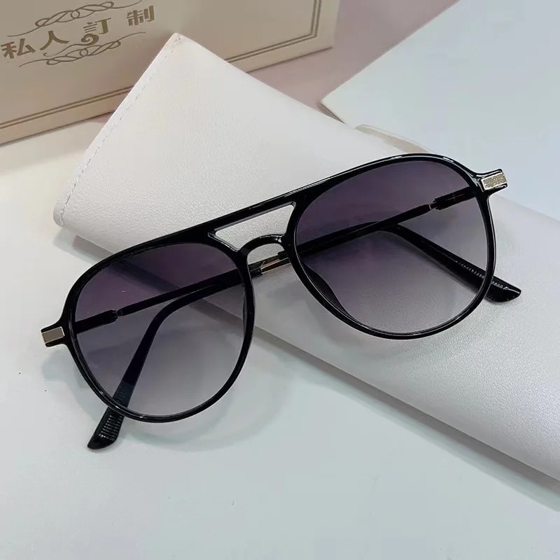 1pcs Vintage Pilot Sunglasses  - Vintage Fashion Luxury のレビューと価格