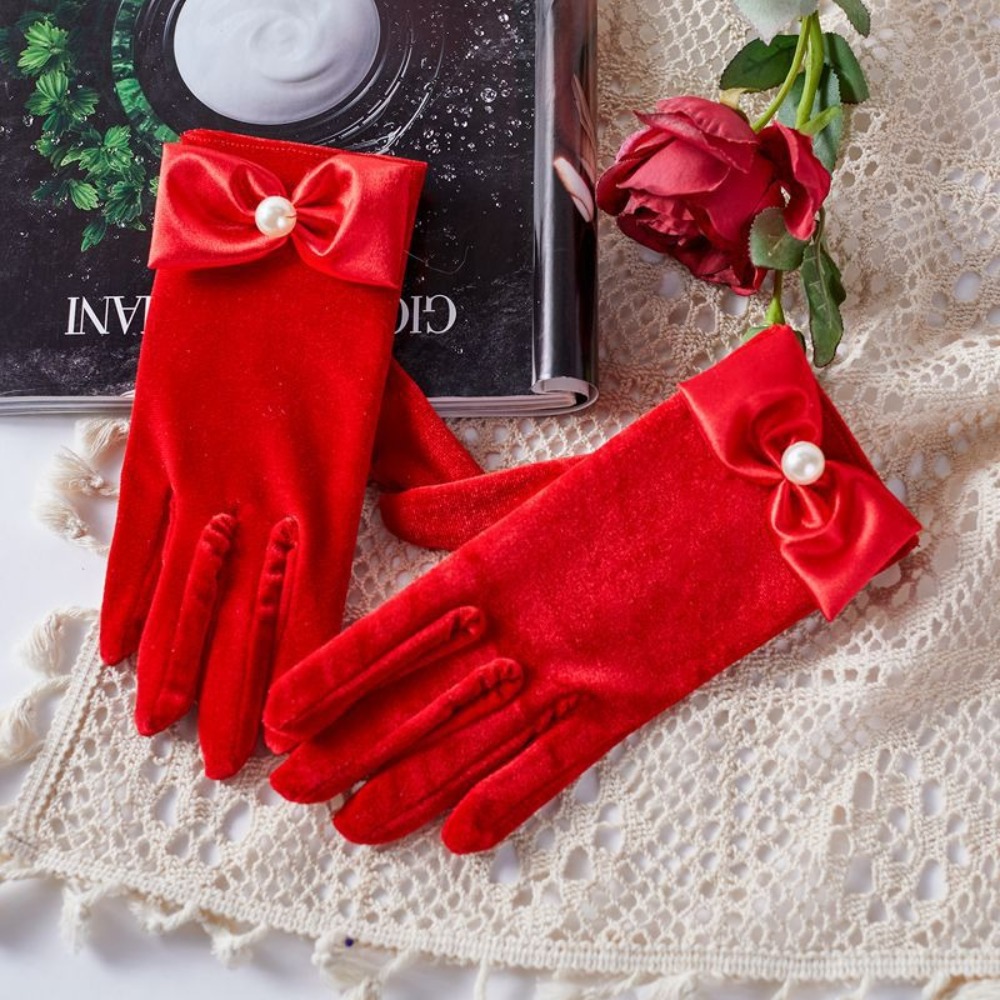 Vintage Wedding Bridal Gloves  - Vintage Fashion Photographers のレビューと価格