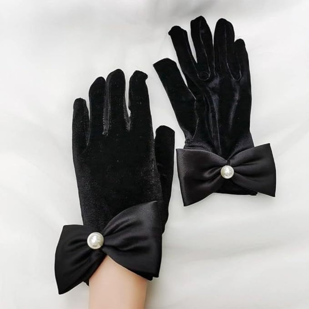 Vintage Wedding Bridal Gloves  - Vintage Fashion Photographers のレビューと価格