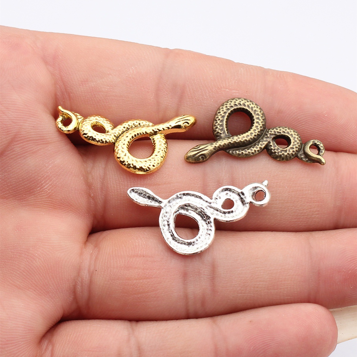 Snake Charm Serpent Pendant Co - Vintage Fashion Collection のレビューと価格