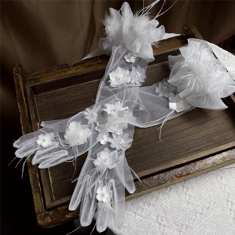 Women's Elegant Flower Feather - Vintage Fashion Photographers のレビューと価格