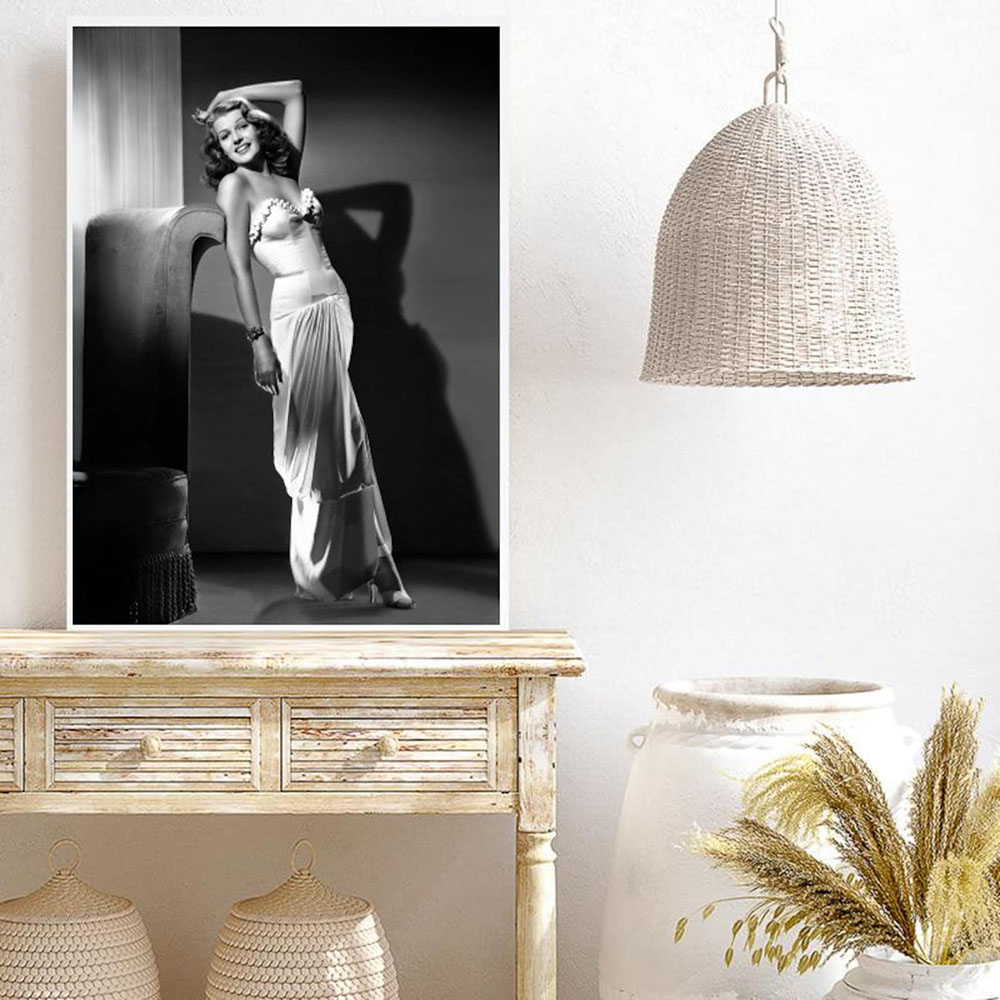 Rita Hayworth Poster,Black and - Vintage Fashion Sketches のレビューと価格