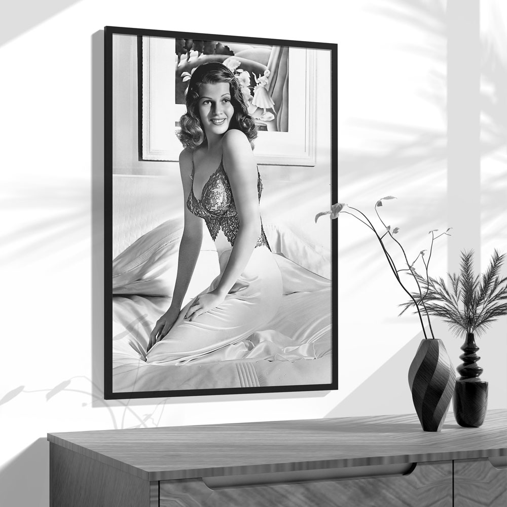 Rita Hayworth Poster,Black and - Vintage Fashion Sketches のレビューと価格