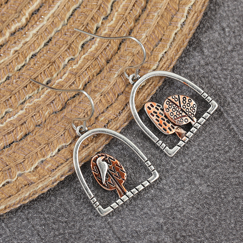 Creative Cute Tree Shaped Pend - Vintage Fashion Ideas のレビューと価格