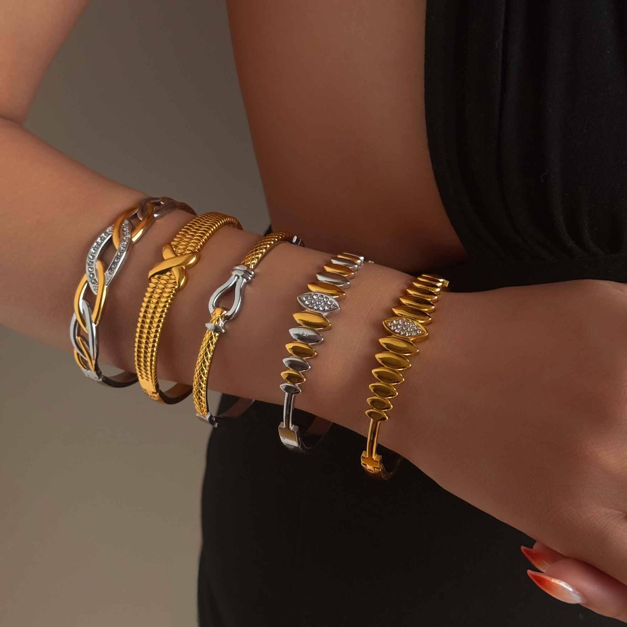 DASEIN Vintage Vogue Iced Zirc - Vintage Fashion Vogue のレビューと価格
