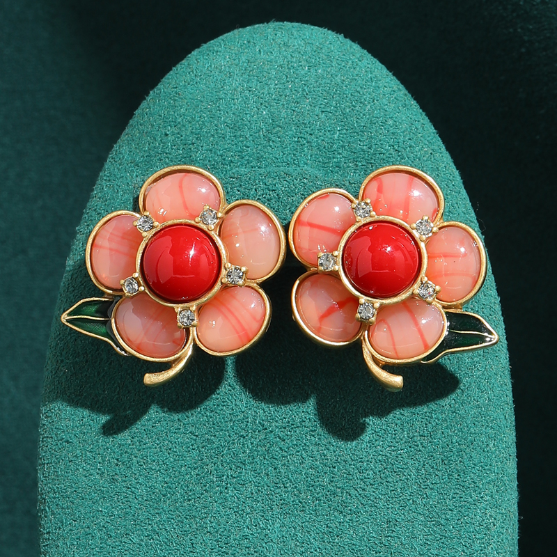 Vintage Natural Stone Pink Flo - Vintage Fashion Photographers のレビューと価格