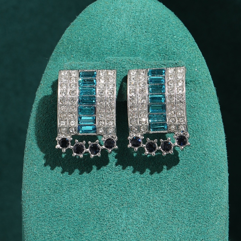 Vintage Blue Crystal Rhineston - Vintage Fashion Jewelry Brands のレビューと価格