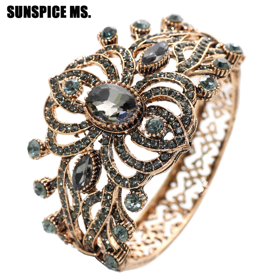 Bohemia Ethnic Vintage Bangle  - Vintage Fashion Jewelry Brands のレビューと価格